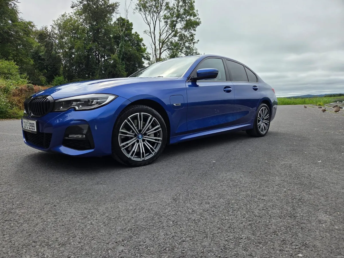 221 BMW e330, low mileage - Image 3