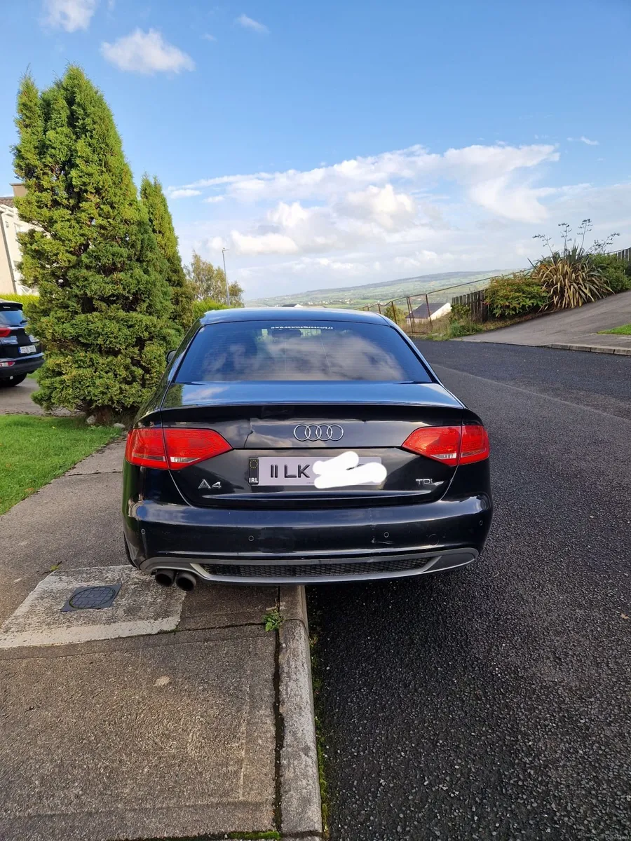Audi A4 2011 - Image 6