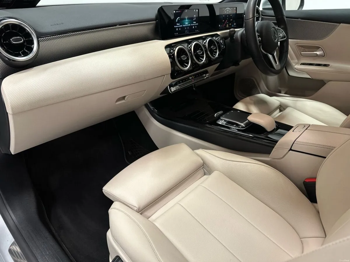 Mercedes-Benz A-Class A180 Progressive Line - Image 6