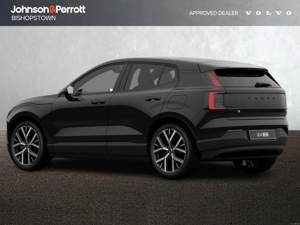 Volvo EX30 P5 Long Range Ultra Black Edition - Ava - Image 3