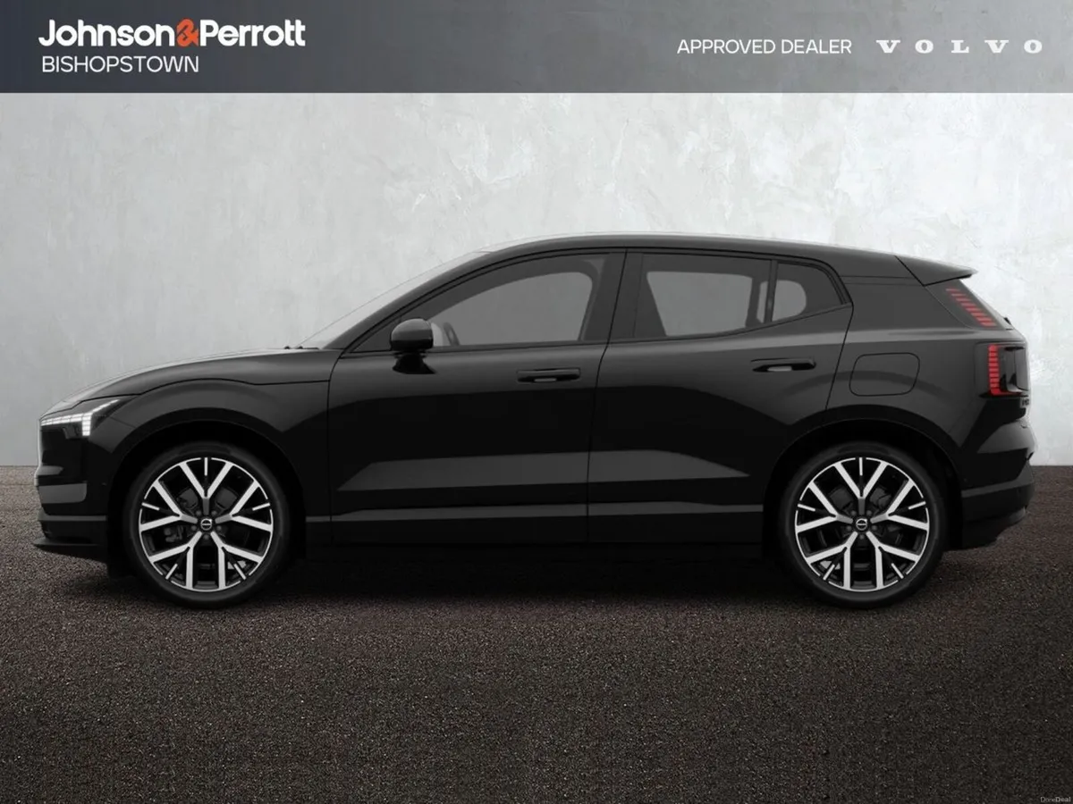 Volvo EX30 P5 Long Range Ultra Black Edition - Ava - Image 5