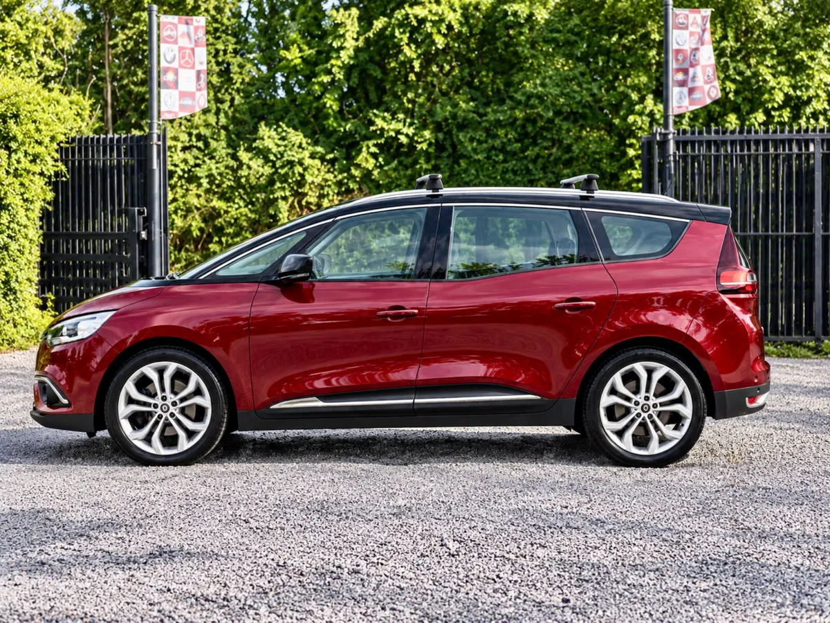 2021 Renault Grand Scenic 7 Seater | 118,000 KM | - Image 2