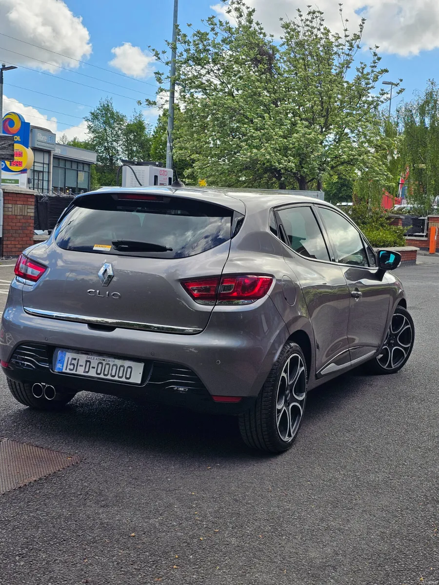 Renault Lutecia Clio 2015 - Image 2