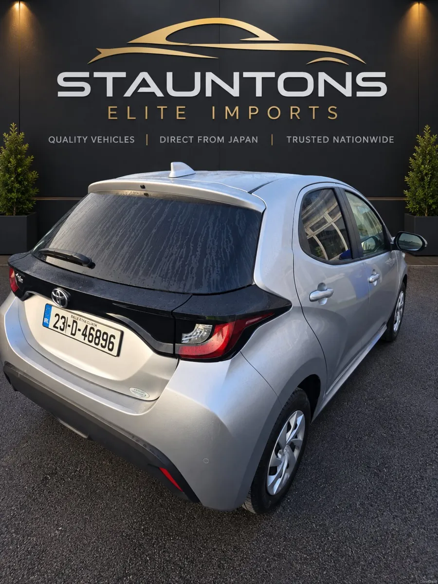 2023 toyota yaris - Image 1
