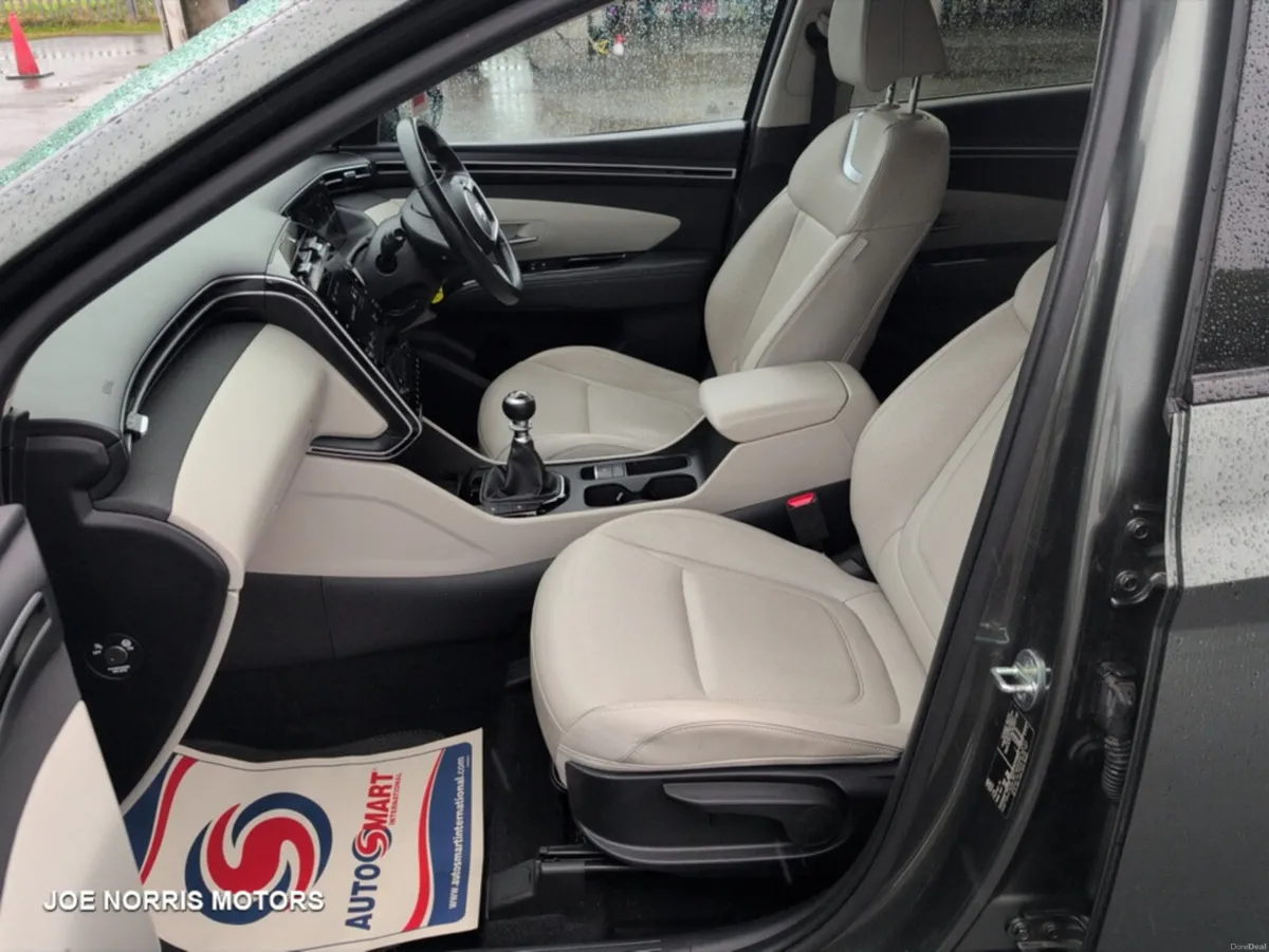 Hyundai Tucson IX35 EXECUTIVE 5DR - Image 2