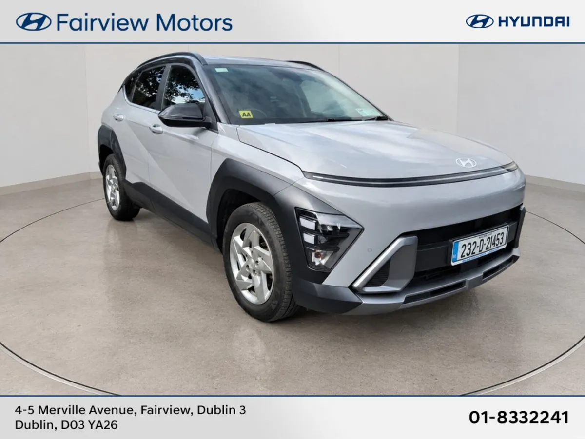 Hyundai KONA ELEGANCE **TWO TONE** - Image 1