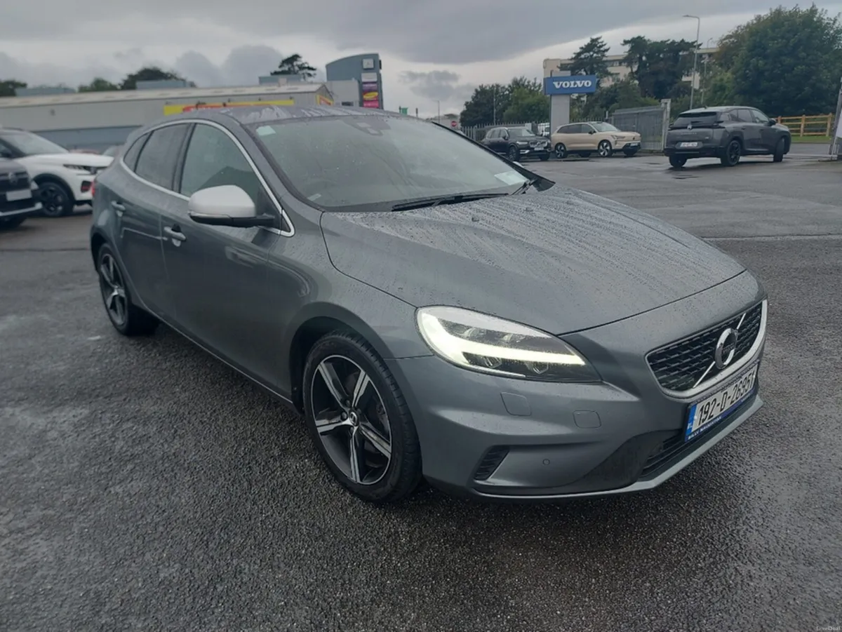 Volvo V40 2.0 T2 R-DESIGN ED 122BHP 5DR 40 SERIES - Image 3