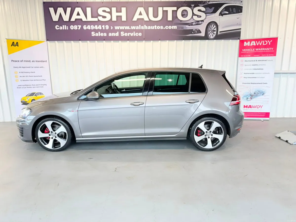 Volkswagen Golf GTI 2.0 TSI MANUAL 6SPEED FWD 220 - Image 4