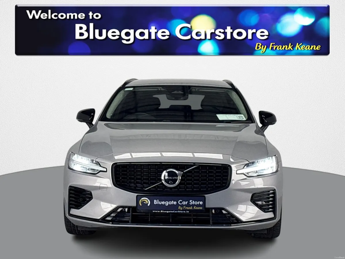 Volvo V60 T6 PHEV PLUS DARK AWD **FULL BLACK LEATH - Image 5