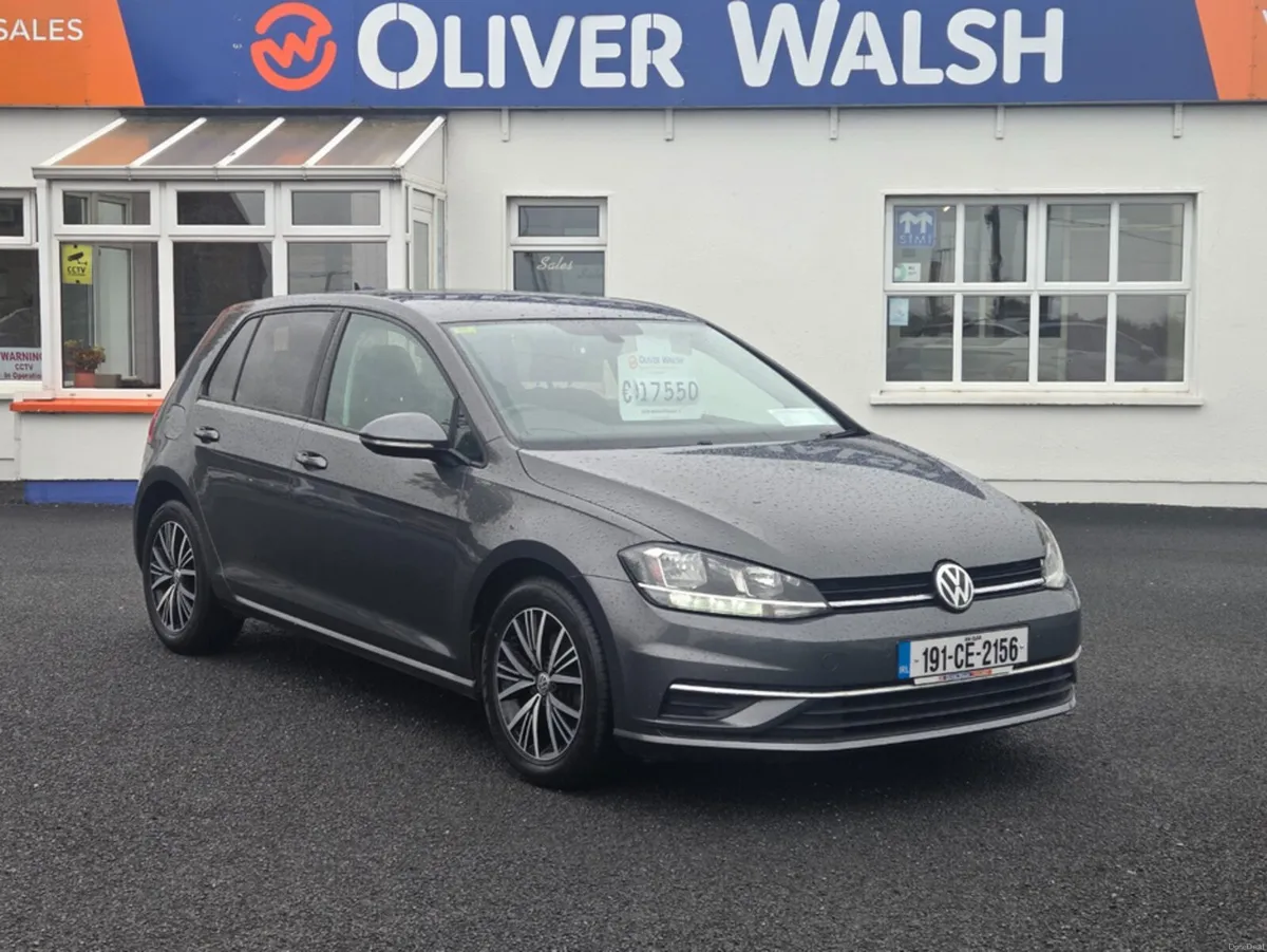 Volkswagen Golf SV 1.6 TDI 115PS SE NAV 5DR - Image 1