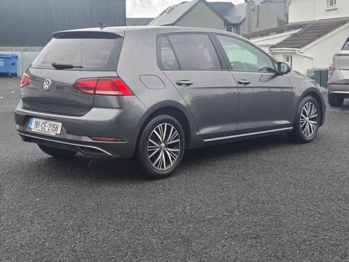 Volkswagen Golf SV 1.6 TDI 115PS SE NAV 5DR - Image 4