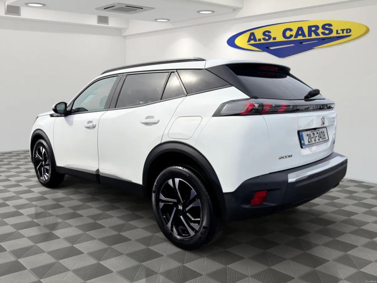 Peugeot 2008 ALLURE 1.5 BLUE HDI - Image 5
