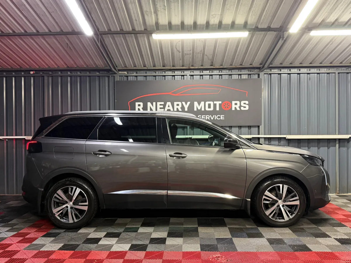 2023 Peugeot 5008 1.5 BlueHDi 130bhp Allure 7 Seat - Image 6