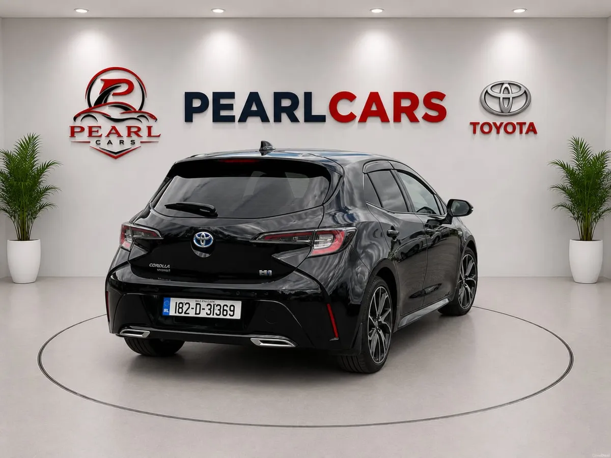 Toyota Corolla 2018 with 3 months warranty - Image 4