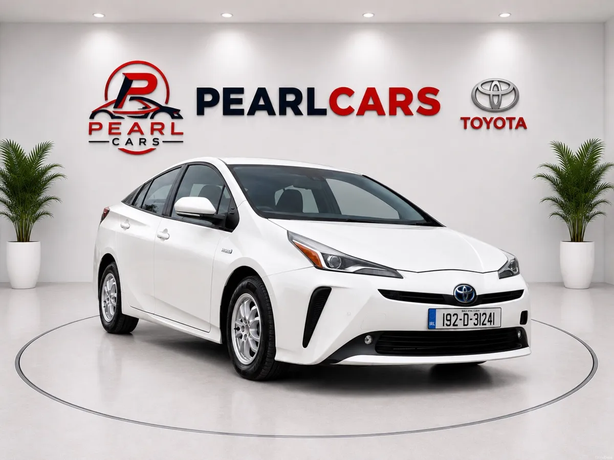 Toyota Prius 2019 with 3 months warranty - Image 2