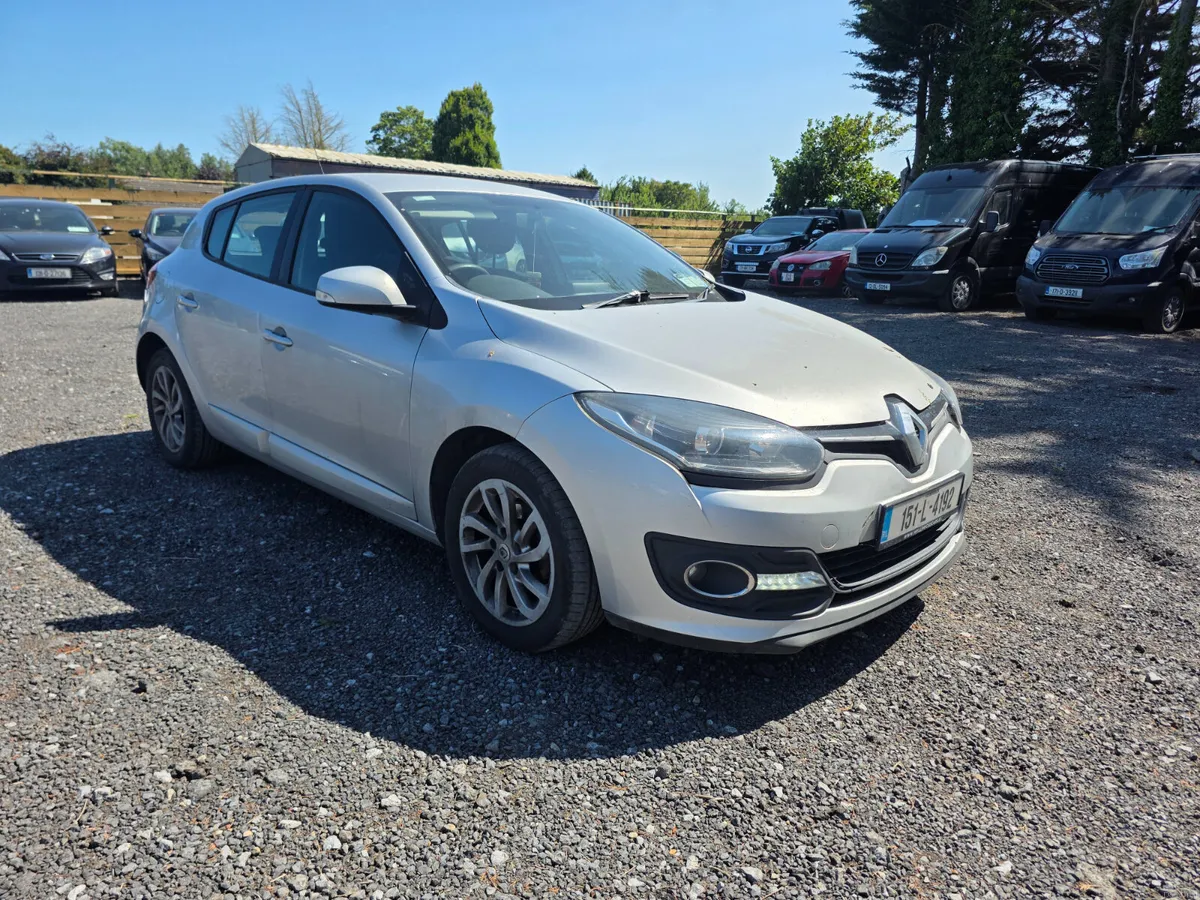 Renault Megane 2015 - Image 1
