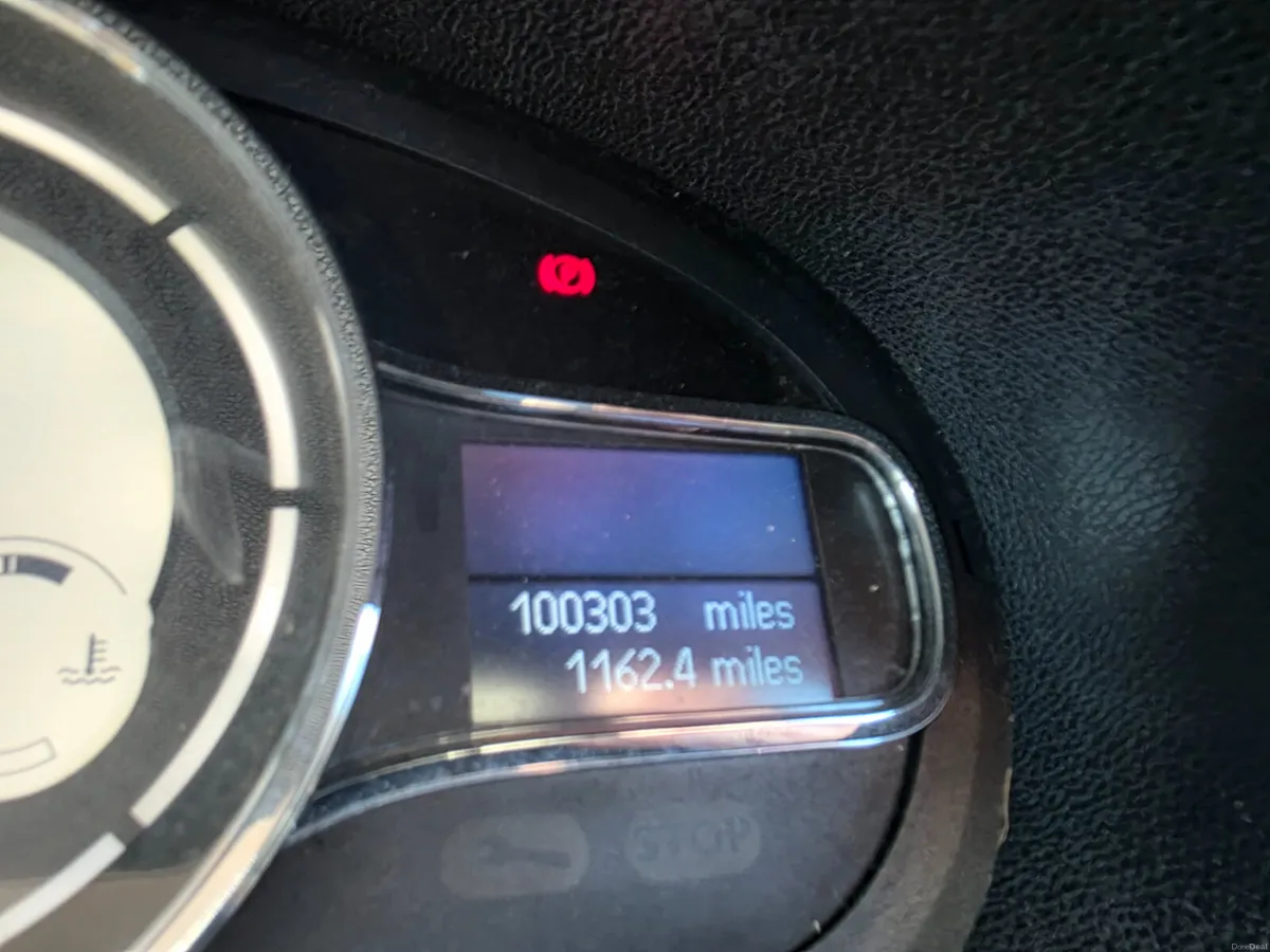 Renault Megane 2015 - Image 6