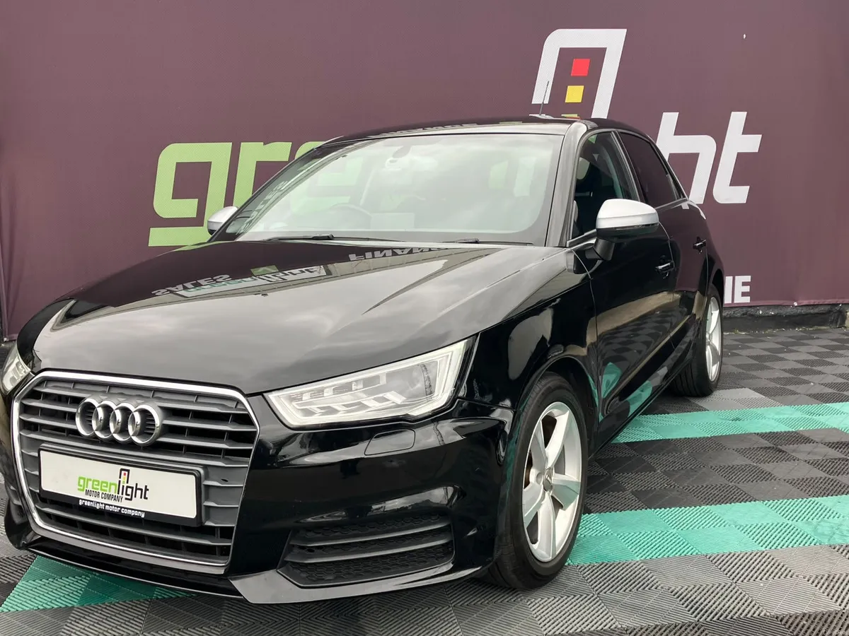 2016 Audi A1 S-Tronic - Image 4
