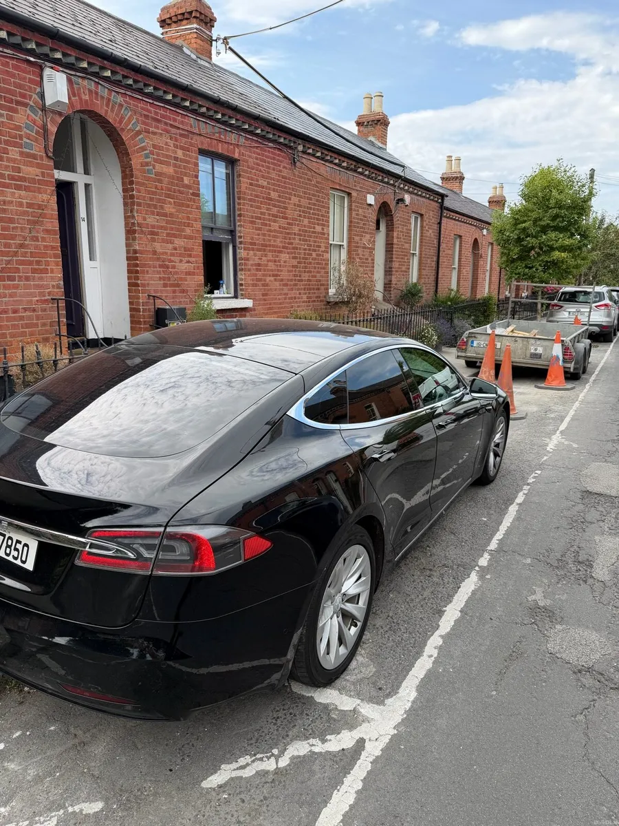 Tesla model s 2017 Free supercharge - Image 4