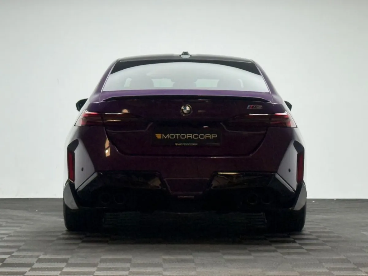 BMW M5 M5 4.4 TWILIGHT PURPLE - Image 6