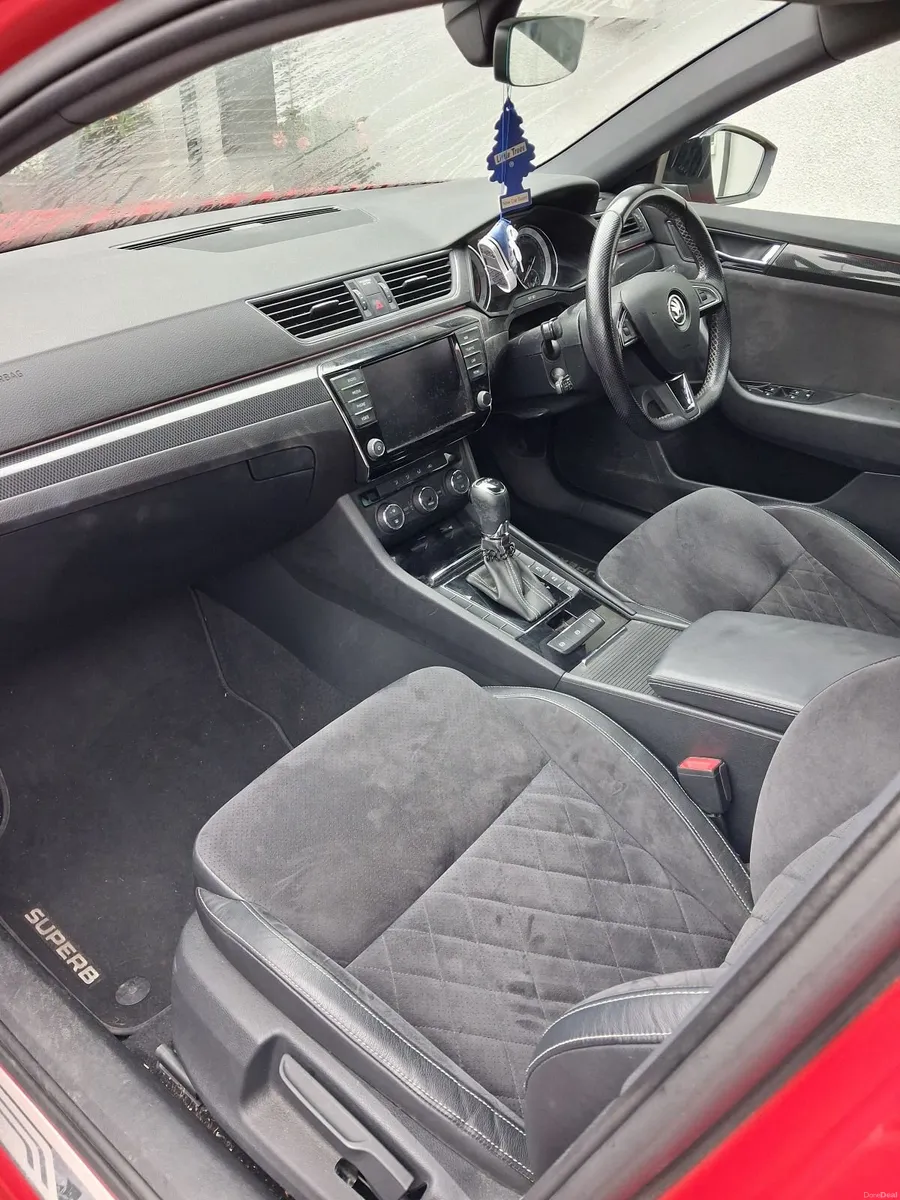 Skoda Superb Sportline DSG 2.0 190BHP - Image 3