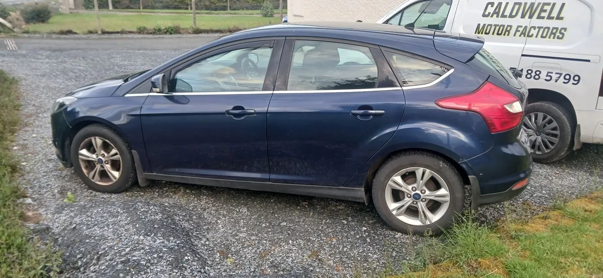 Ford Focus 2013 - Image 3