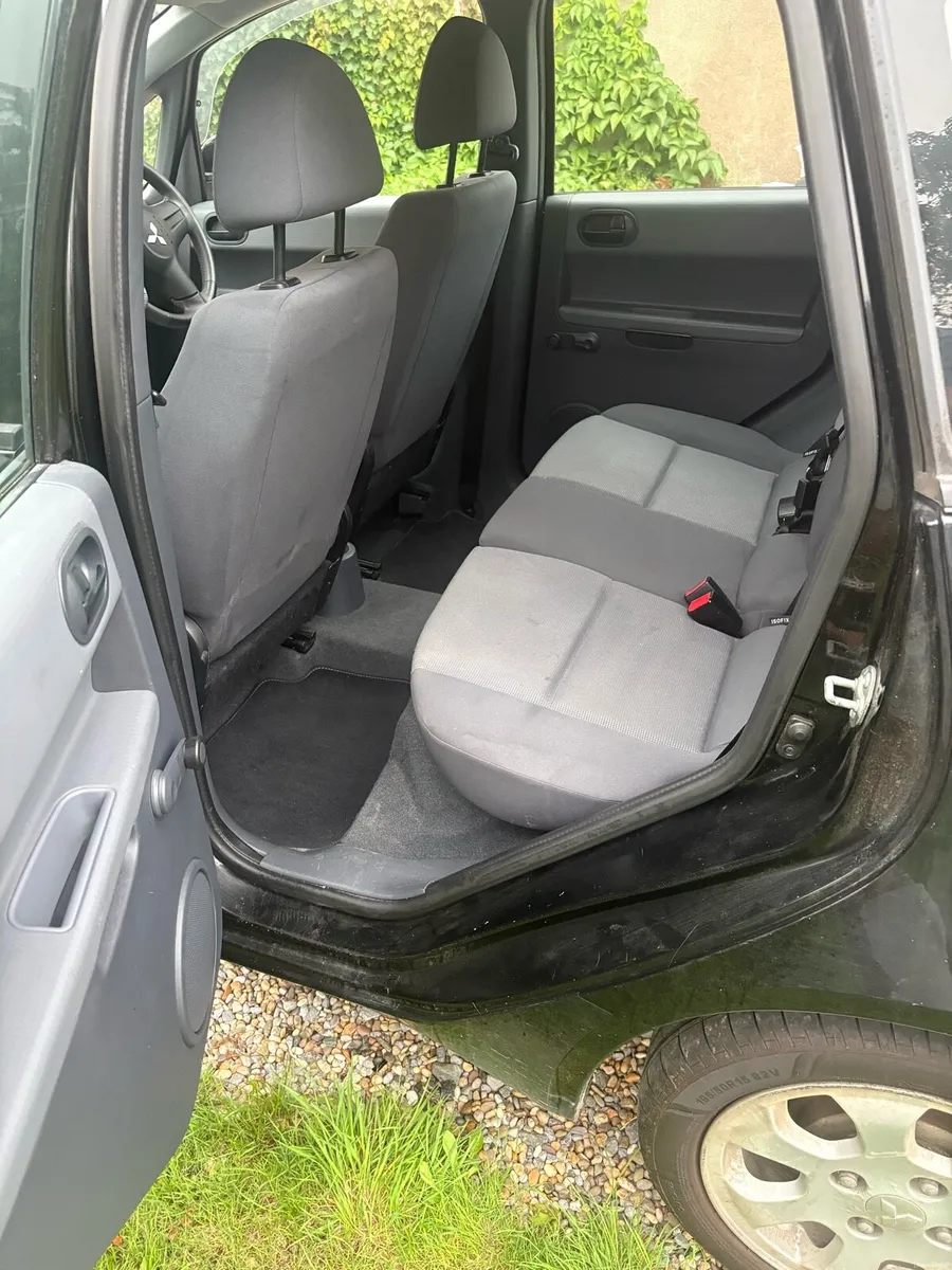 2006 Mitsubishi Colt - Image 5