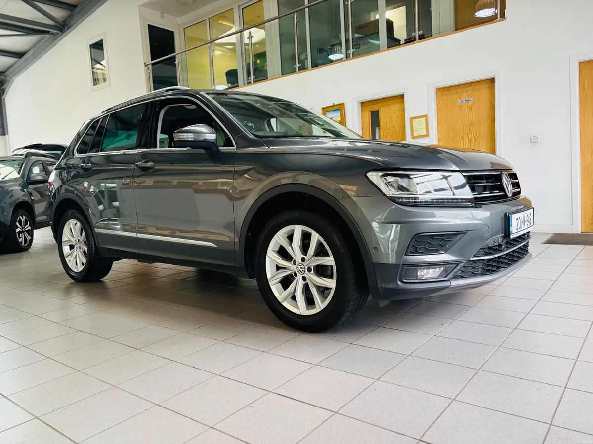 Volkswagen Tiguan Highline Automatic - Image 3