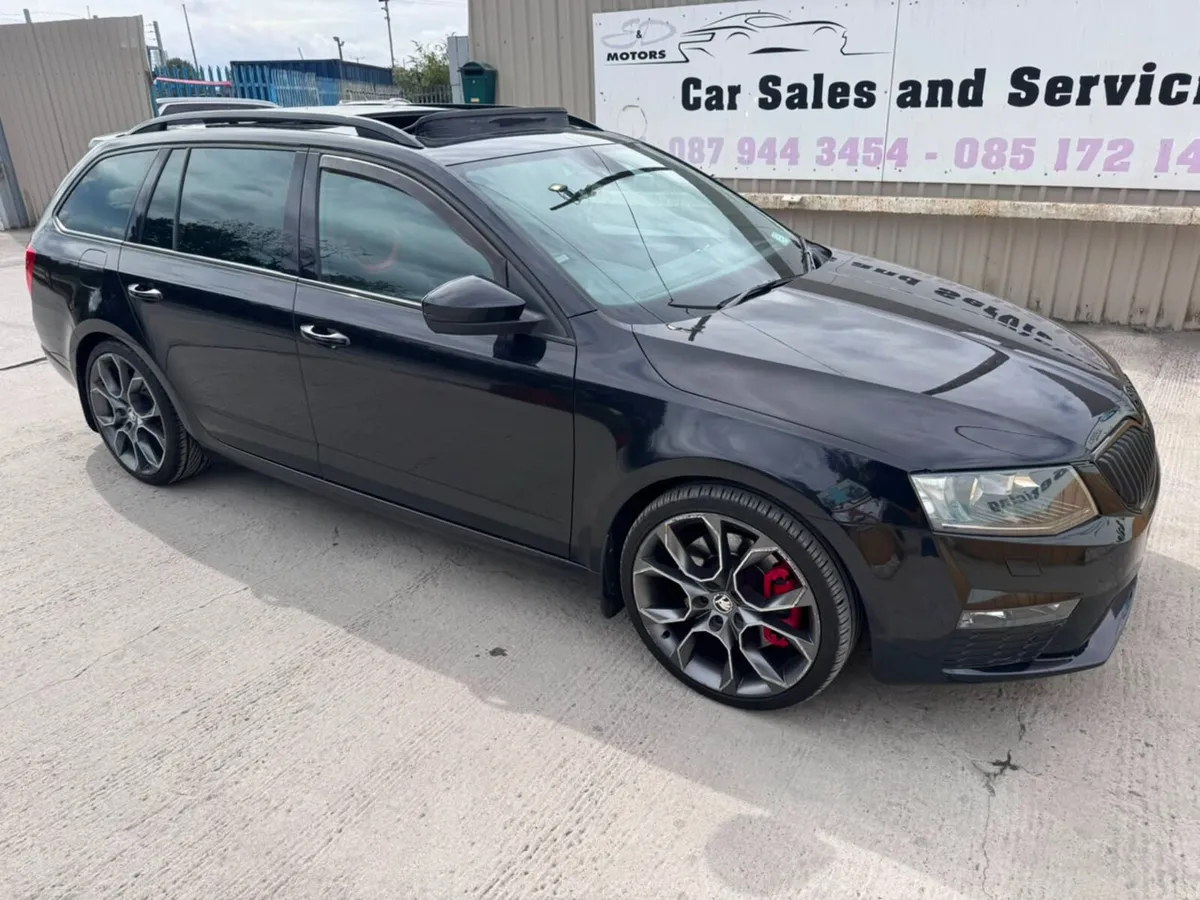 151 Skoda Octavia 2.0TDI 184HP RS Pan Foof - Image 4