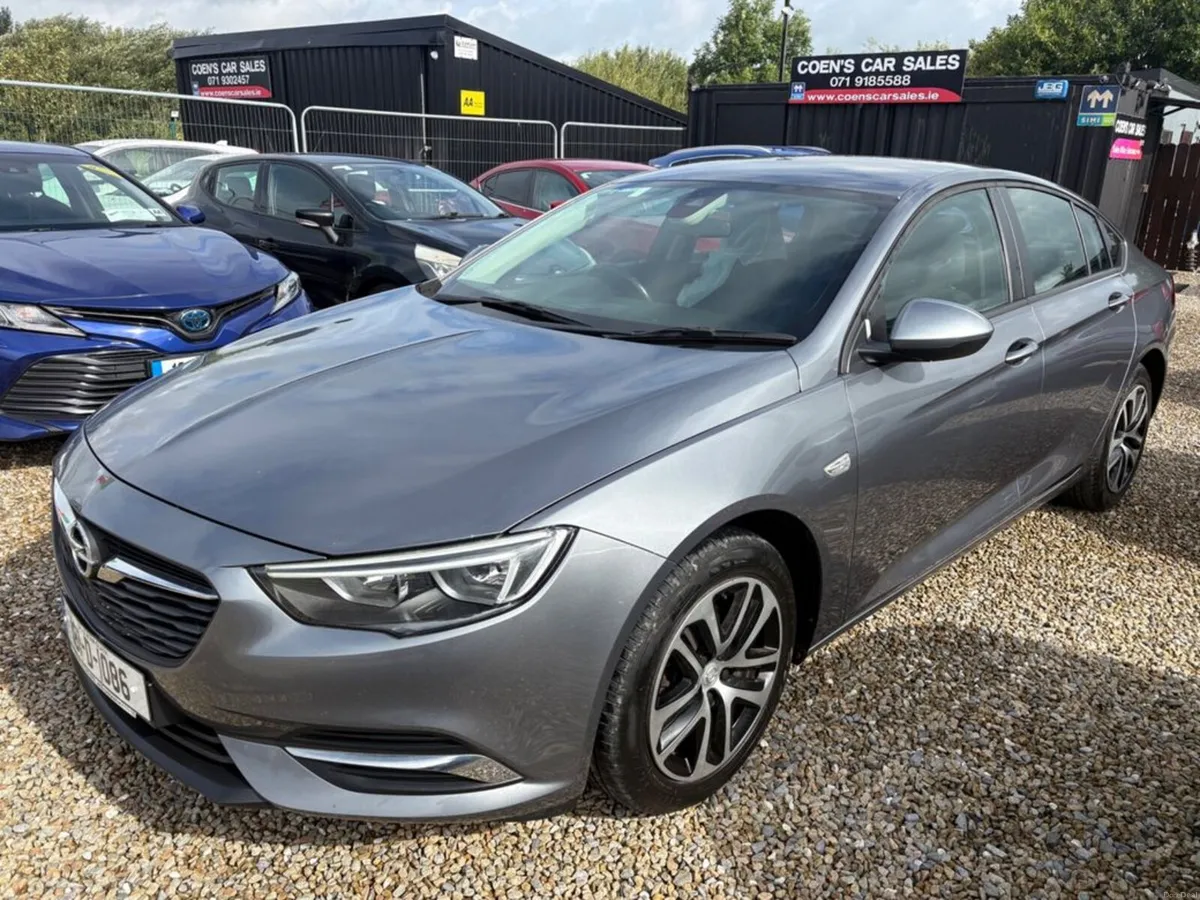 Opel Insignia 1.6 CDTi 110PS SC Grand Sport €9, 99 - Image 4
