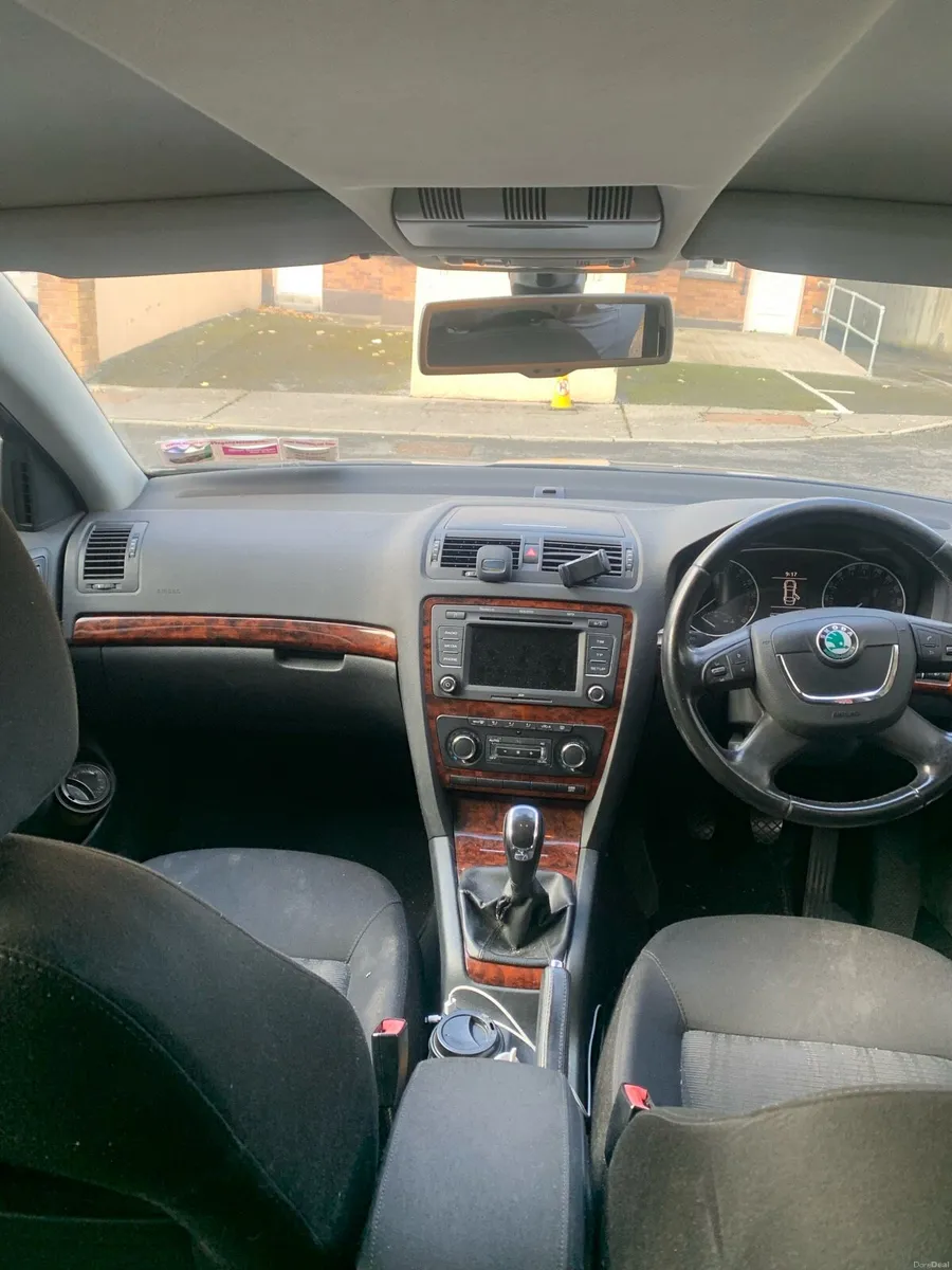 Skoda octavia 2011 - Image 3
