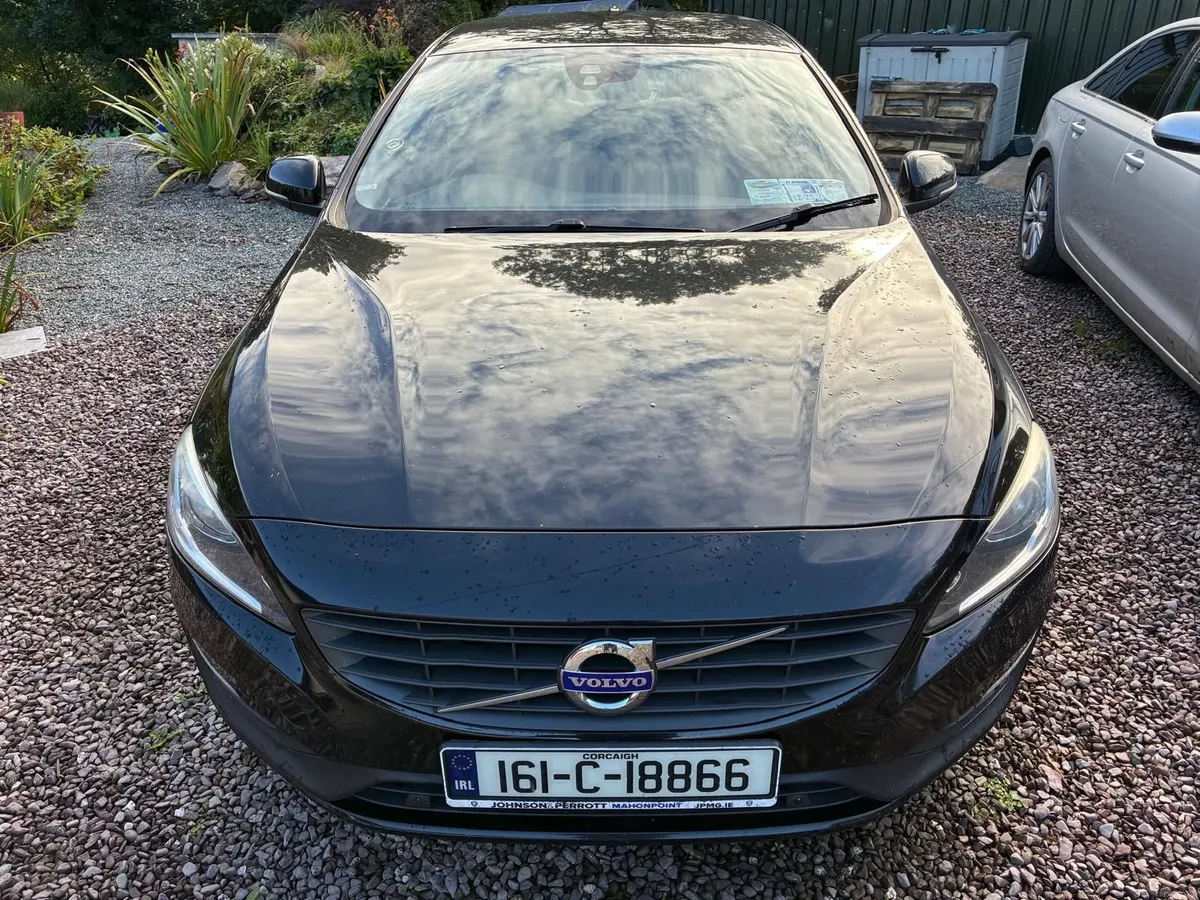 Volvo S60 D3 Business Edition - Image 1