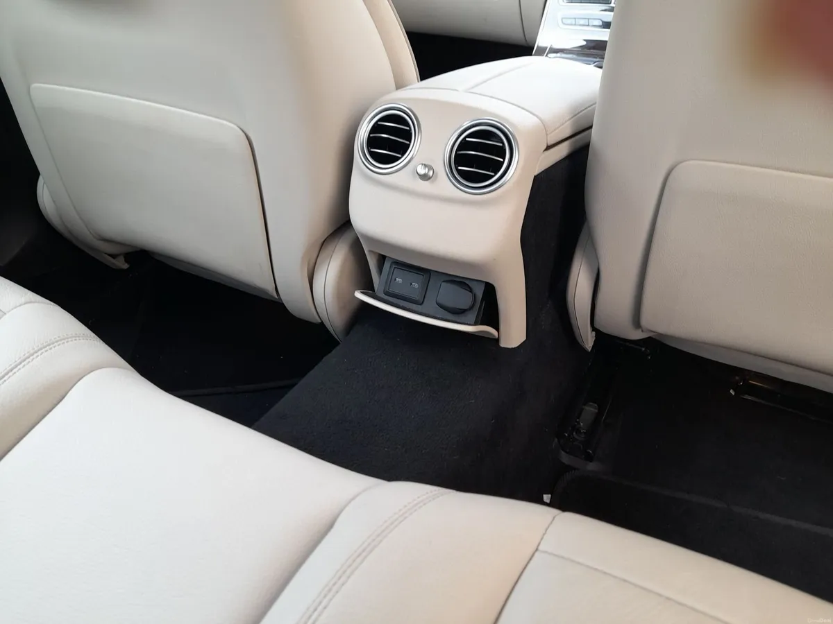 Mercedes-Benz E220d  IMMAC - Image 3