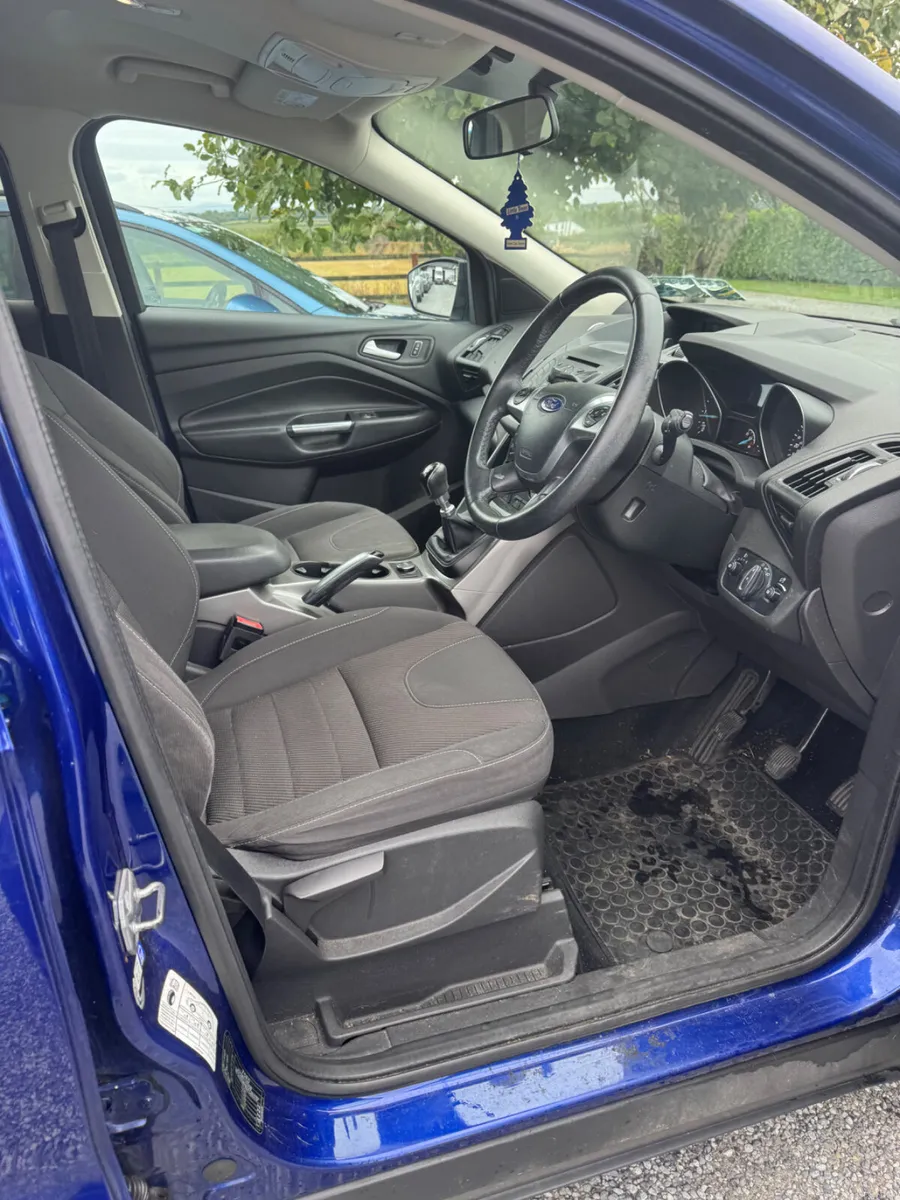 Ford Kuga 2015 - Image 3