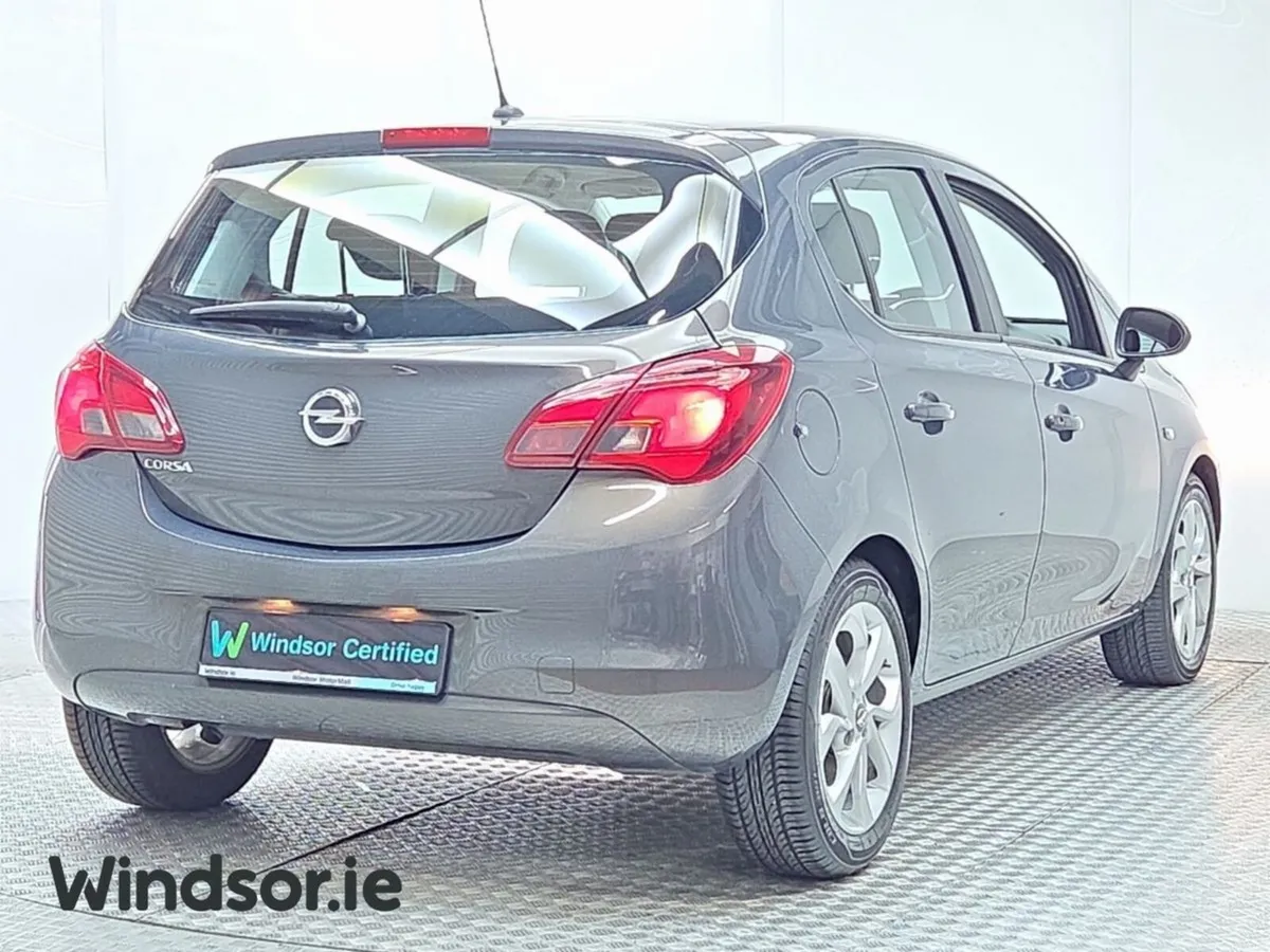 Opel Corsa 1.4 SC Model - Image 2