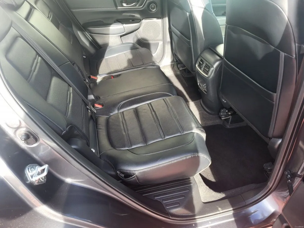 Honda CR-V 1.5T 4WD 180 Elegance 7 Seats - Image 6