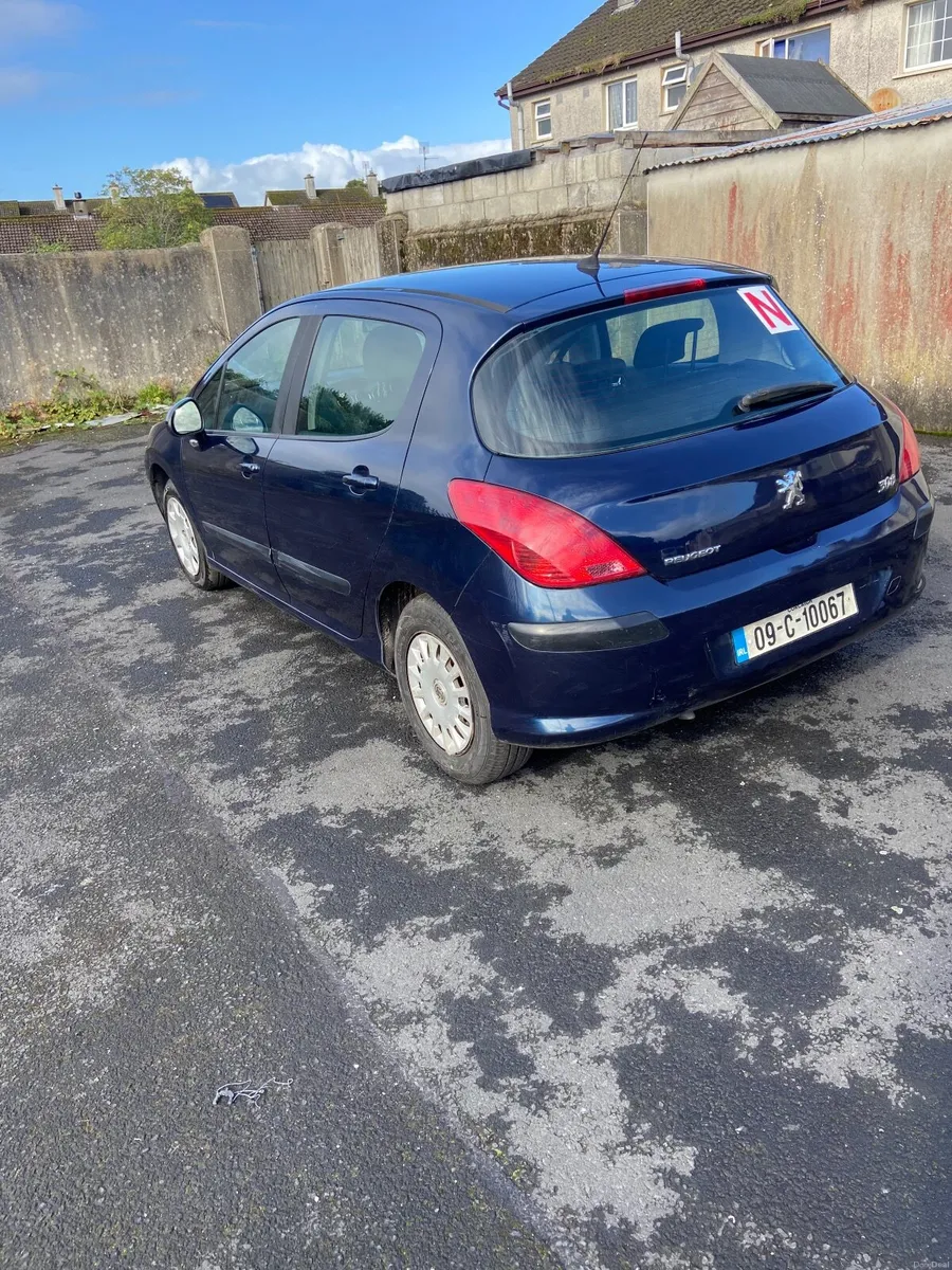 Peugeot 308 2009 - Image 2