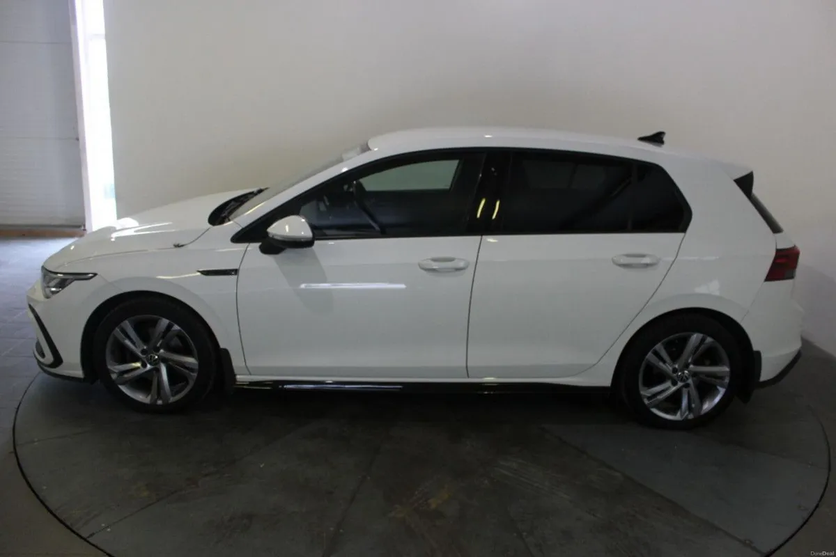 Volkswagen Golf 1.5 TSI 130HP R-Line - TENDER 5 - Image 6