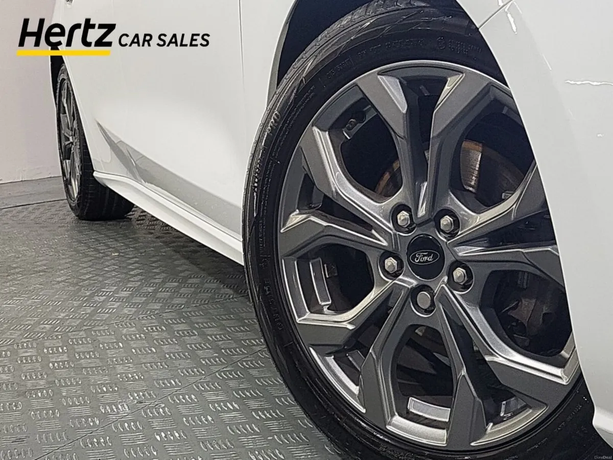Ford Focus ST-LINE 1.5TD Diesel Automatic - Image 6