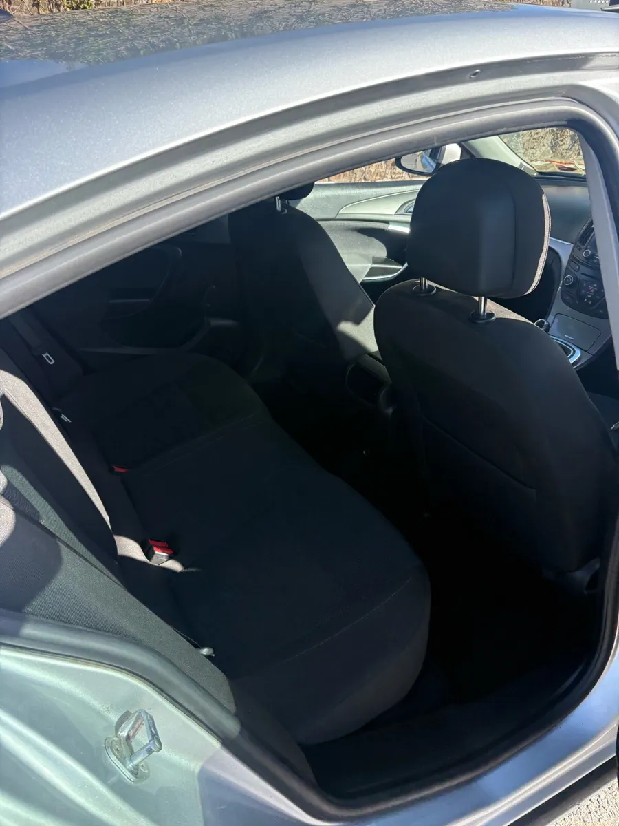 Vauxhall insignia NCT&TAX - Image 5
