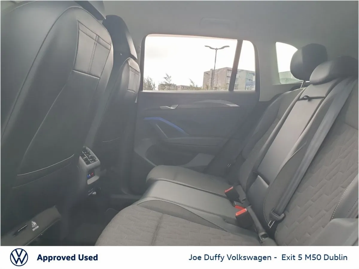 Volkswagen Tiguan LAUNCH EDITION 2.0TDI 150HP AUTO - Image 6