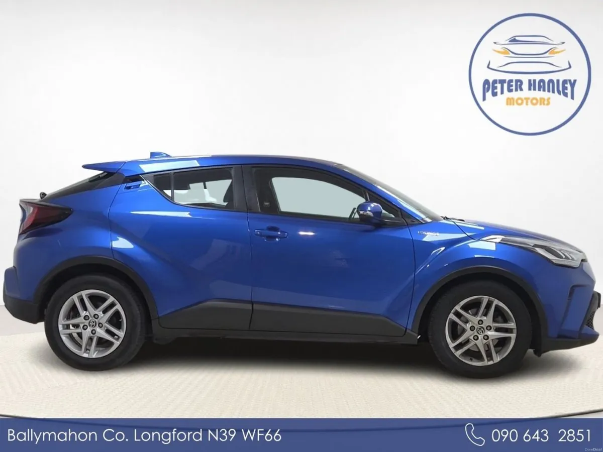 Toyota C-HR C-Hr Icon Hev Cvt  Icon  122 VVT-i Aut - Image 4