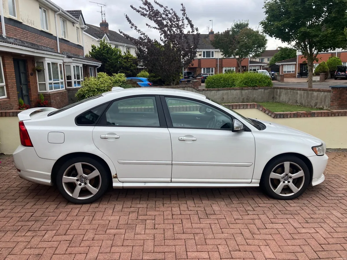 Volvo S40 2011 - Image 6