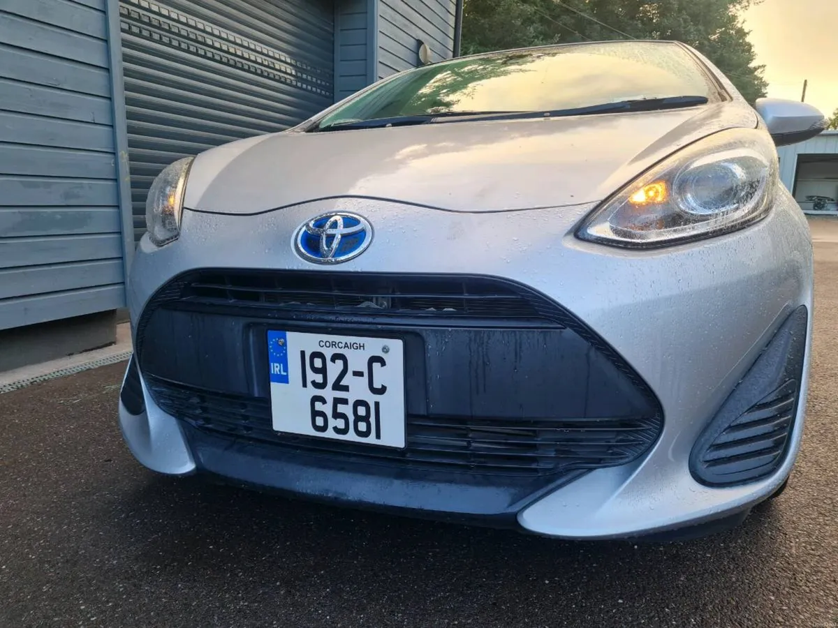 Toyota Aqua 2019 - Image 2