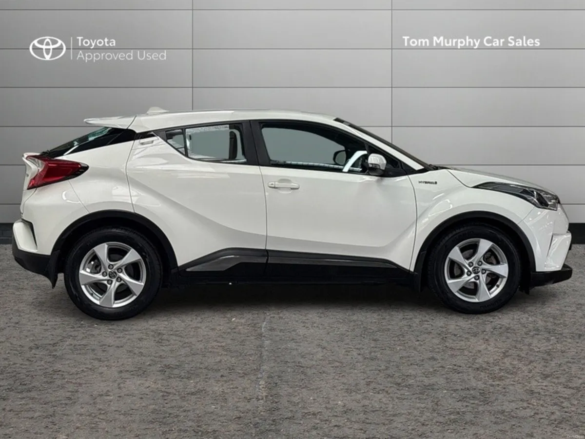 Toyota C-HR C-HR HYBRID LUNA - IRISH CAR - VERY LO - Image 3
