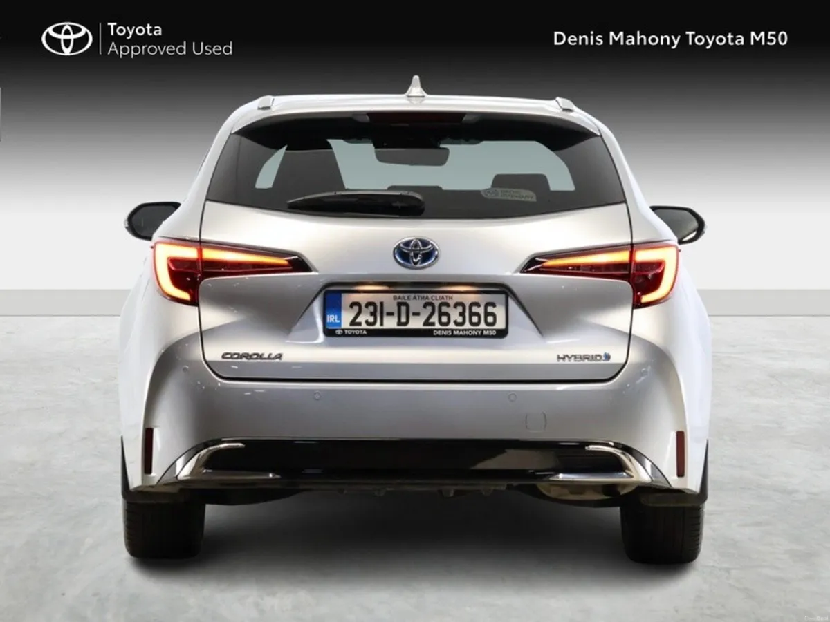 Toyota Corolla Touring Sports Sol Hybrid - Image 4