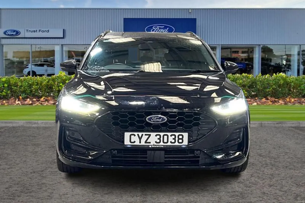 Ford Focus 1.0 EcoBoost Hybrid mHEV 155 ST-Line 5d - Image 6