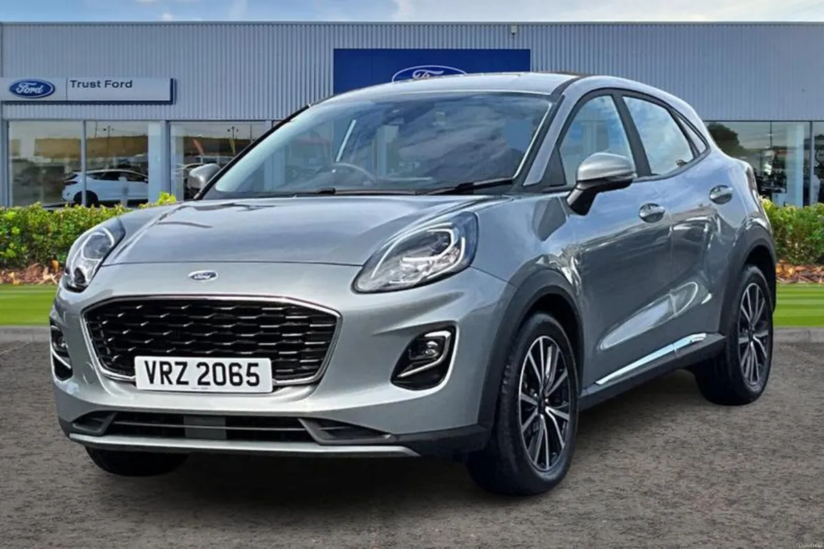 Ford Puma 1.0 EcoBoost Hybrid mHEV Titanium 5dr DC - Image 5