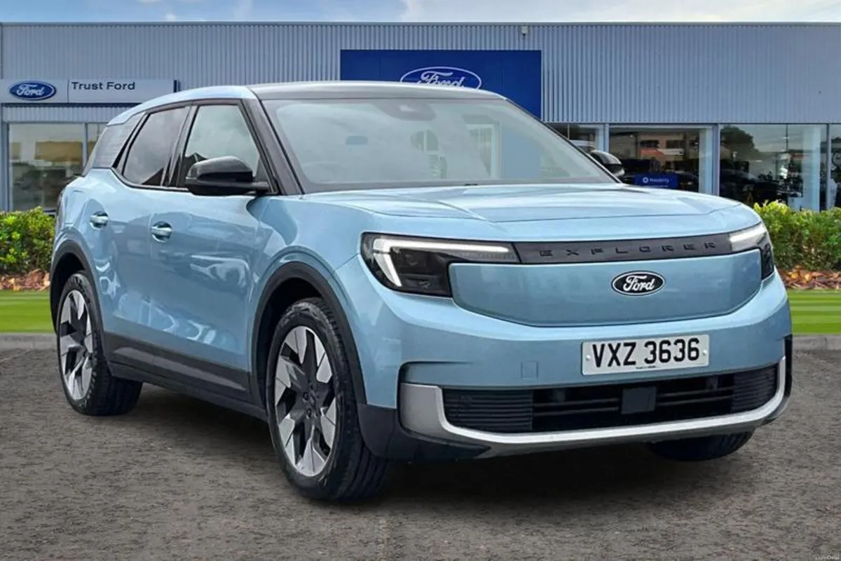 Ford Explorer Extended Range 79kWh Premium SUV 5dr - Image 1