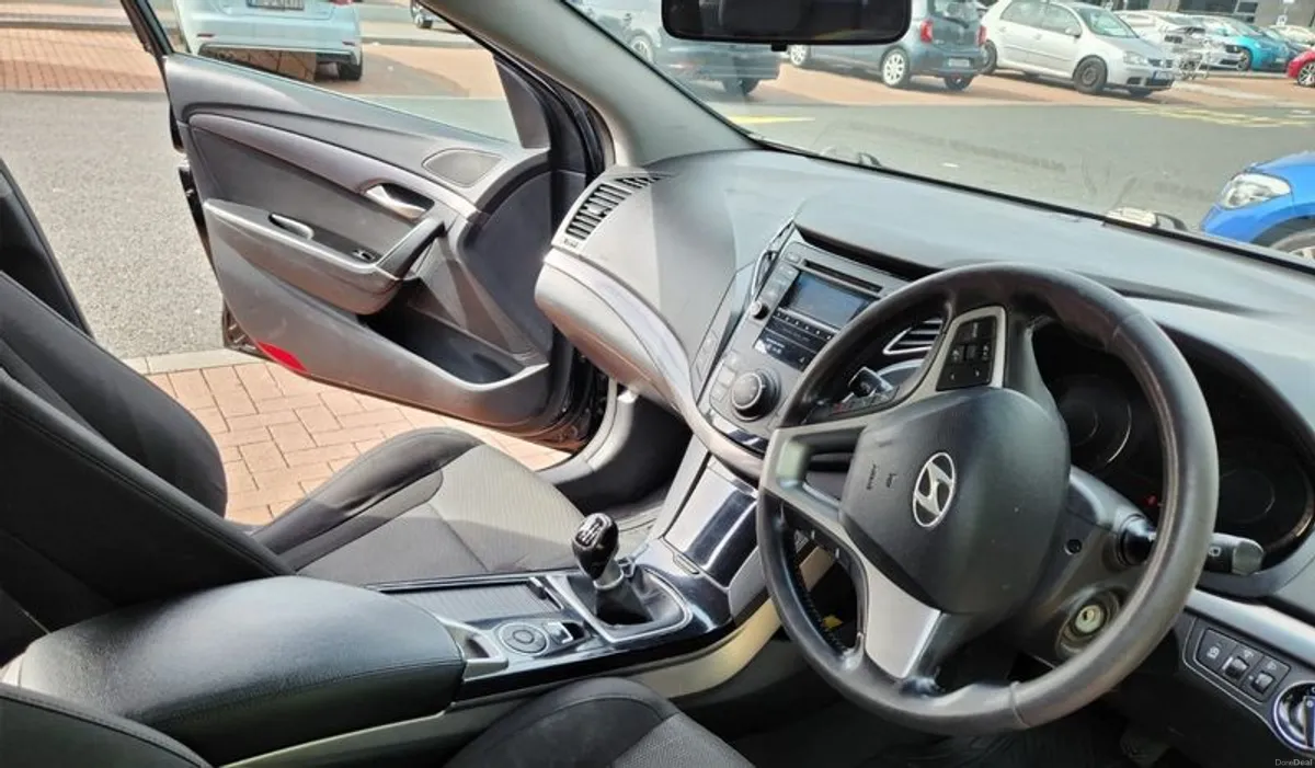 2014 Hyundai i40 Estate - Image 5